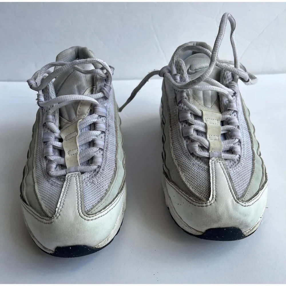 Nike Air Max 95 White Lavender Youth 4.5Y Sneakers